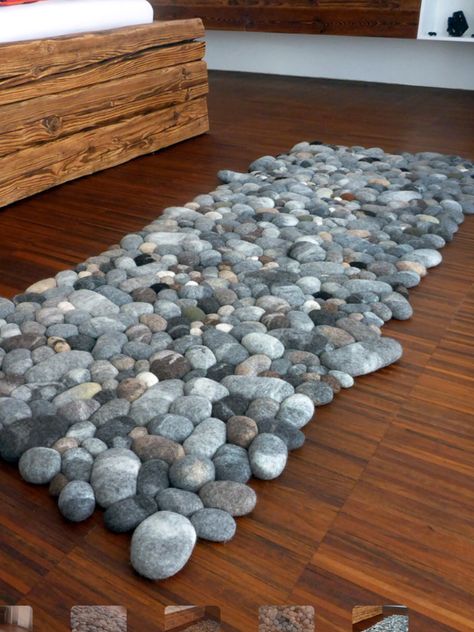 Stone Carpet, Tovad Ull, Hantverk Diy, Stone Rug, Soft Carpet, Wet Felting, Rag Rug, Felt Art, Handmade Home Decor