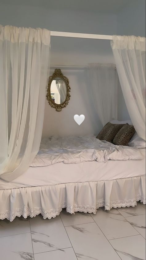 Princess Bed Canopy, Adults Bedroom, Canopy Bed Curtains, Princess Bed, Bed Canopy, Cute Bedroom Decor, Pretty Room, Dreamy Room, Bed Curtains