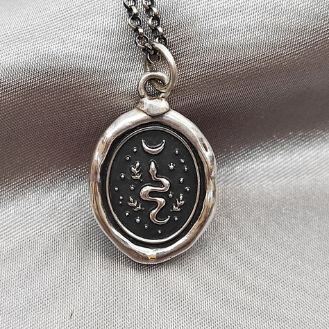 Silver Clay Pendant, Necklace Pendant Design, Wax Seal Ring, Seal Necklace, Celestial Pendant, Wax Seal Jewelry, Wax Seal Necklace, Pendant Ideas, Silver Clay