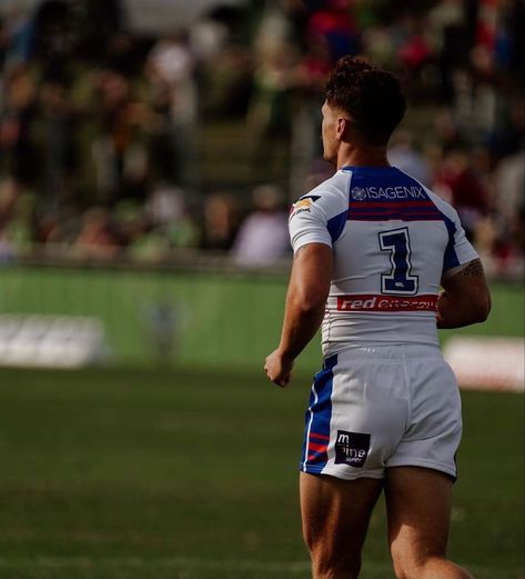 Kalyn Ponga, Newcastle Knights, Rugby Sport, Rugby League, Newcastle, Cover Photos, Mens Fitness, Coming Out, Rugby