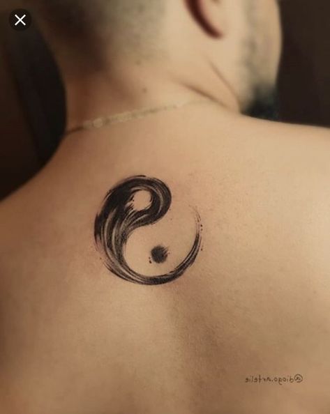 60 Best Yin-Yang Tattoos to Express Your Unique Individuality in 2021 Zen Tattoo, Herren Hand Tattoos, Ying Yang Tattoo, Pola Tato, Yang Tattoo, Yin Yang Tattoos, Inspiration Tattoos, Cat Tattoos, Парные Тату