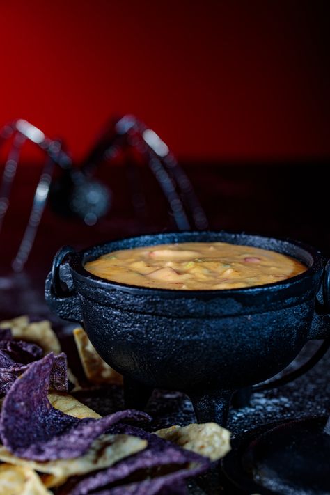 Spicy Queso Recipe, Pumpkin Beef Stew, Savory Halloween Food, Queso Cheese Dip, Spicy Queso, Healthy Snack Choices, Best Zombie, Healthy Halloween Treats, Queso Recipe