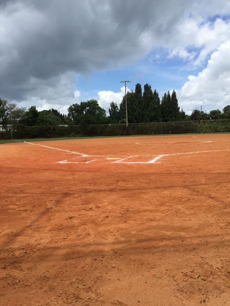 Softball Field Drawing, Sunset Over Softball Field, Baseball Field Wallpaper, Oklahoma Softball, Softball Field, Slow Pitch Softball, Softball Pictures, Baseball Field, Summer 2024