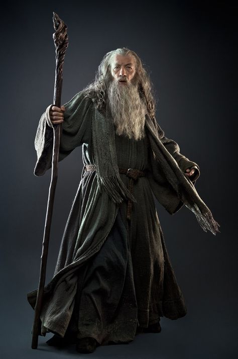 Gandalf the Grey (Ian McKellen) 'The Hobbit' (2012-14) Costume designed by Bob Buck, Ann Maskrey and Richard Taylor. Lotr Costume, Hobbit An Unexpected Journey, John Howe, Gandalf The Grey, The Hobbit Movies, Ian Mckellen, An Unexpected Journey, The Two Towers, Fellowship Of The Ring