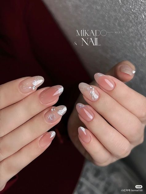 Nail Art Designs Korean Style, Simple But Elegant Nail Designs, Japanese Gel Nail Designs Simple, Nailart Simple Elegant, Nail Art Simple Elegant Classy, Gel Nail Summer, Korea Nails Design, Nails Inspo 2022, Nails Art Videos