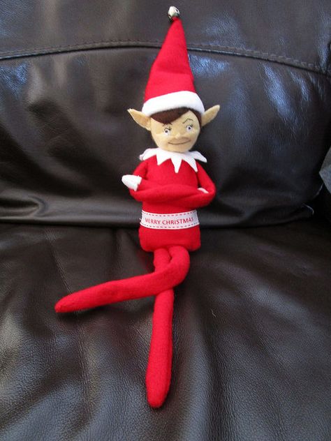 Elf On The Shelf Pattern, Homemade Elf On The Shelf Doll, How To Make An Elf On The Shelf Doll, Diy Elf On The Shelf Doll, Elf On The Shelf Sewing Pattern Free, Elf On The Shelf Crafts, Diy Christmas Elf Doll, Diy Christmas Elves, Waldorf Doll Tutorial