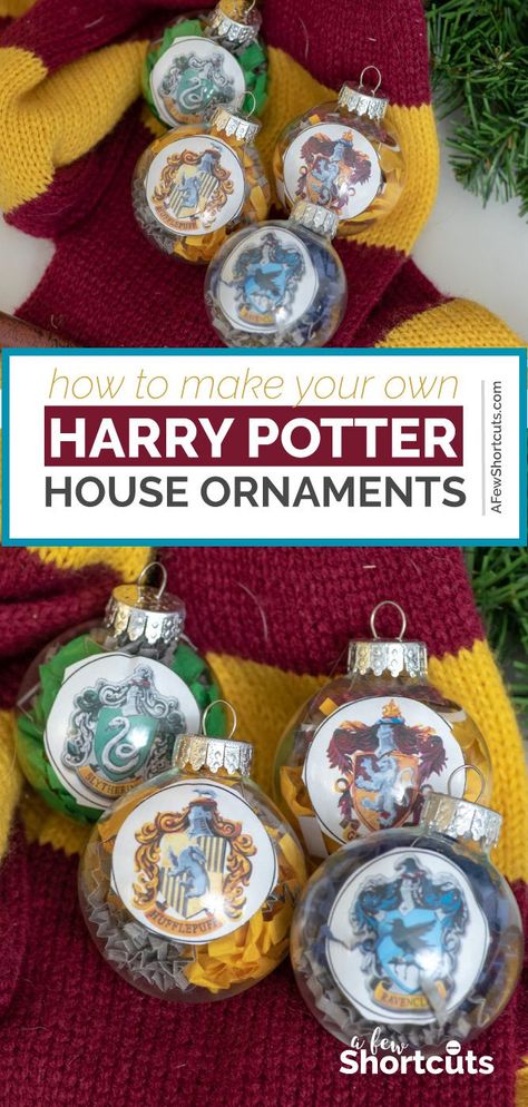 Hogwarts is home! Learn how to make your own DIY Harry Potter House Ornaments for Christmas with free printable! | @AFewShortcuts #harrypotter #christmas #craft #diy #hogwarts #printable Harry Potter Ornaments Diy, Diy Harry Potter Christmas Ornaments, Harry Potter Christmas Diy, Harry Potter Motto Party, Harry Potter Weihnachten, Christmas Craft Diy, Harry Potter Gifts Diy, Harry Potter Christmas Ornaments, Harry Potter Christmas Decorations