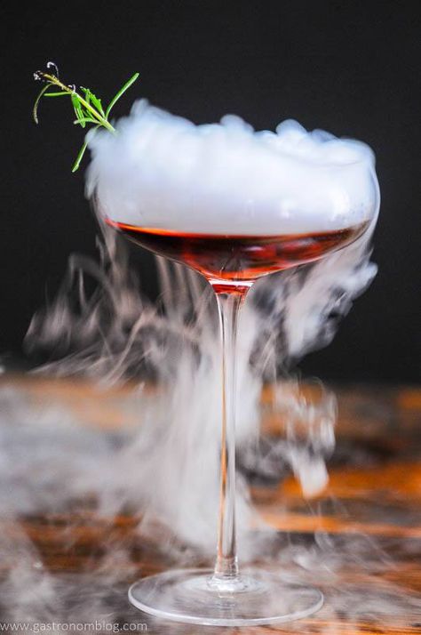 Vampire Cynar Negroni with Reposado gin, strawberry infused Campari, and cynar. Perfect with dry ice for a Halloween Party from Gastronomblog! This cynar cocktail is a bitter cocktail recipe, but we added strawberries for sweetness! #cocktail #gin #Halloween #halloweenparty #gastronomblog Cynar Cocktail, Dry Ice Cocktails, Dry Ice Drinks, Cocktail Halloween, Negroni Cocktail, Halloween Drinks Alcohol, Vanilla Milkshake, Cocktail Photography, Vampire Halloween