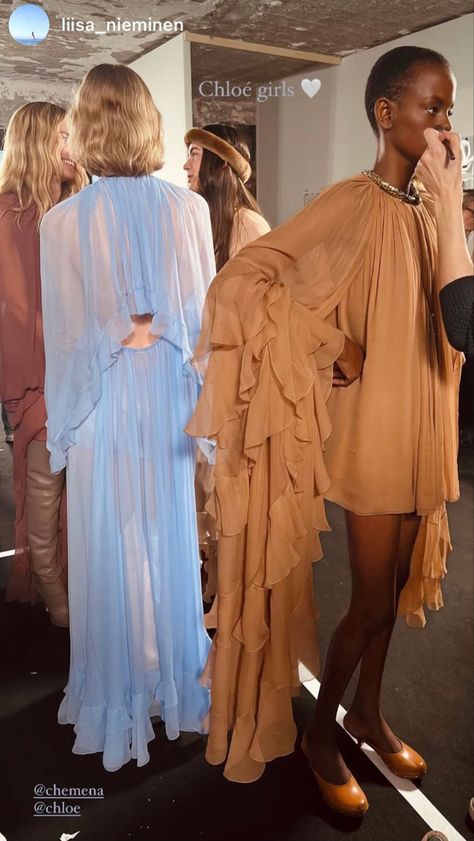 Lanvin Wedding Dress, Crazy Dresses, Boho Chique, Best Winter Outfits, Catwalk Collection, Head Scarf Styles, Alice Mccall, Zara Fashion, Stockholm Fashion