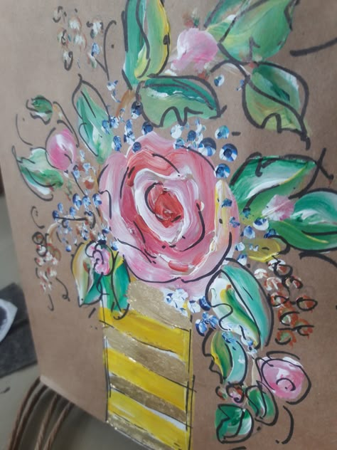 Painting On Paper Bags, Paper Bag Painting Ideas, Painted Gift Bags Ideas, Hand Painted Gift Bags, Painted Gift Bags, Graduation Gift Bags, Decorated Gift Bags, Gifts Wrapping Diy, Hand Painted Gifts