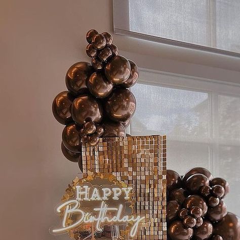 Brown Themed Dinner Party, 30th Birthday Brown Theme, Birthday Brown Theme, Espresso Martini 30th Birthday, Brown And Gold Birthday Decorations, Brown And Gold Party Decor, Brown Party Aesthetic, Espresso Birthday Theme, Shades Of Brown Birthday Theme