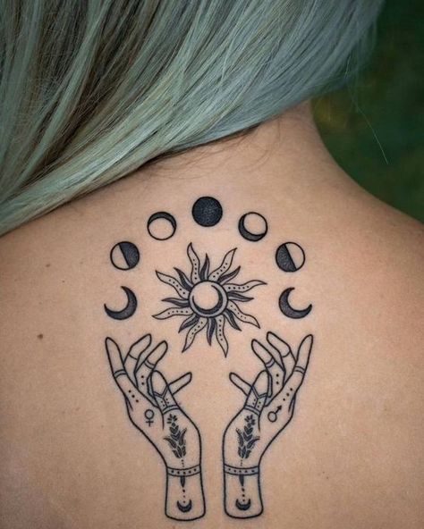 Discover the allure of Moon phase tattoos. We will explore the best designs and insights on choosing the ideal placement. Sun And Moon Tattoos, Moon Phases Tattoo, Upper Back Tattoos, Mystical Tattoos, Astrology Tattoo, Moon Tattoos, Planet Tattoos, Tattoo Hand, Inspiration Tattoo