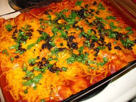 Pioneer Woman's Perfect Enchiladas Mexican Chicken Rice Casserole, Mexican Chicken Rice, Mexican Rice Casserole, Mexican Chicken And Rice, Hispanic Recipes, Enchilada Ingredients, Creamy Chicken Enchiladas, Chicken Rice Casserole, Quick Dinners