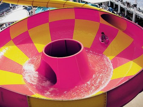 Shoot out of this water slide's tunnel and funnel down to continue your journey to the bottom pool! Cool Water Slides, Epic Fails Funny, Waterpark, Water Slide, Inflatable Water Slide, Hello Beautiful, Water Slides, Amusement Park, Roller Coaster