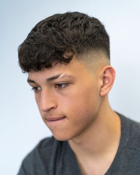 Hairstyles For Men Long On Top Short On Sides, Short Sides Curly Top Men, Mens Taper Fade Haircut Medium, Two Side Hairstyles Men, One Side Hairstyle Men, Curly Short Hairstyles Men, Side Fade Haircut Men, Boy Short Haircut, Medium Haircut For Men