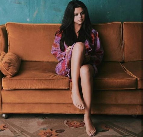 Follow @selenapictures and get more of the good stuff by joining Tumblr today. Dive in! Selena Gomez 2019, Melissa Fumero, Selena Gomez Photoshoot, Selena Gomez Outfits, Jennifer Aniston Style, Selena Gomez Cute, Barney & Friends, Selena Gomez Photos, Selena G