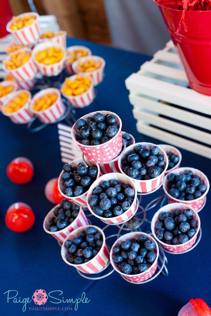 Fruit cups in cupcake holder....I love how they're displayed on a cupcake tree stand!  What a cute way to serve "finger" fruit pieces!  :) Whale Birthday Parties, Whale Birthday, Picnic Birthday Party, Nautical Birthday, Picnic Birthday, Birthday Projects, Farm Birthday Party, Carnival Birthday Parties, Fruit Cups