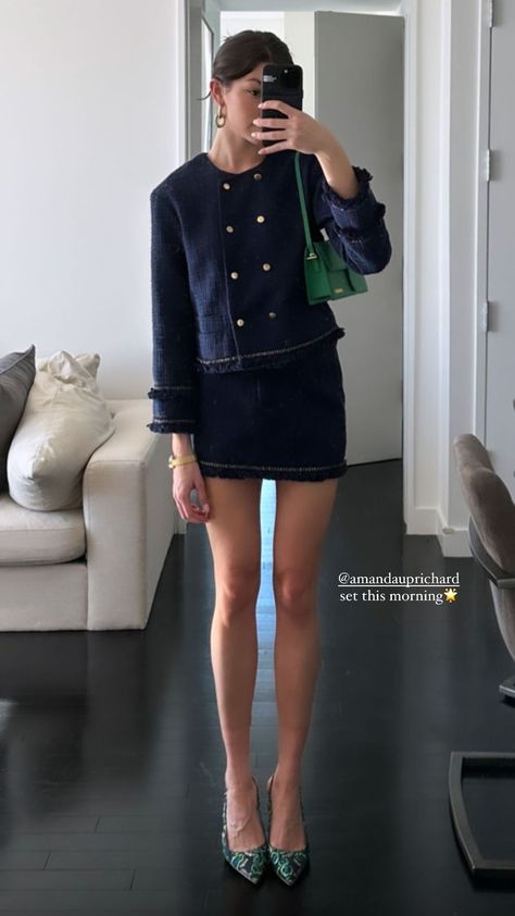 New York Formal Outfits, Expensive Work Outfits Women, Fashion Industry Work Outfits, Watching Tennis Outfit Style, Paris Going Out Outfit, Elegant Dinner Party Outfit, New York Office Outfit, Cote D’azur Outfit, Lower East Side Outfit