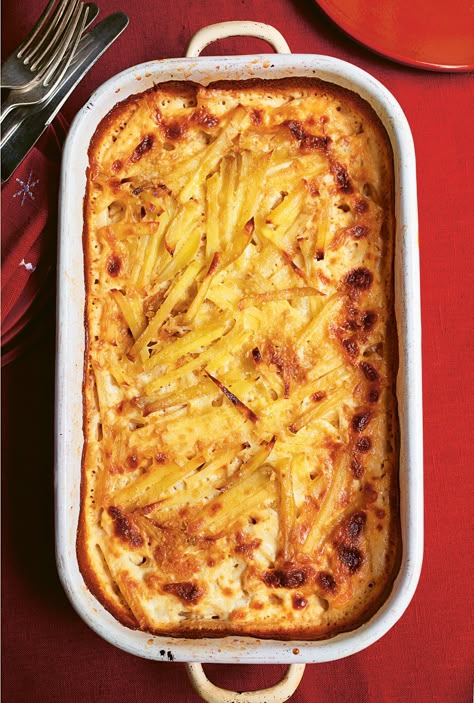 Nigella Lawson Recipes, Making French Fries, Potato Gratin, French Fry, Nigella Lawson, Oven Dishes, Potato Recipes, Cheddar, Christmas Food