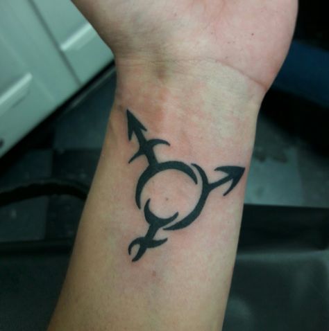 Ftm Tattoo, Transgender Tattoo, Transgender Tattoo Ideas, Trans Tattoo, Symbol Tattoo Ideas, Trans Symbol, Free Spirit Tattoo, Cool Simple Tattoos, Transgender Symbol