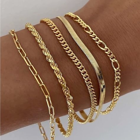 Material: 14k Gold Plated Hypoallergenic Lead & Nickle Free Tarnish Free Length: 8.5” 5pc Bracelet Set Gold Bracelets Stacked, Hand Chain Jewelry, Bracelet Pack, Gold Bracelet Set, Bracelets Design, Real Gold Jewelry, Gold Jewelry Sets, Stil Elegant, Gold Bracelet For Women