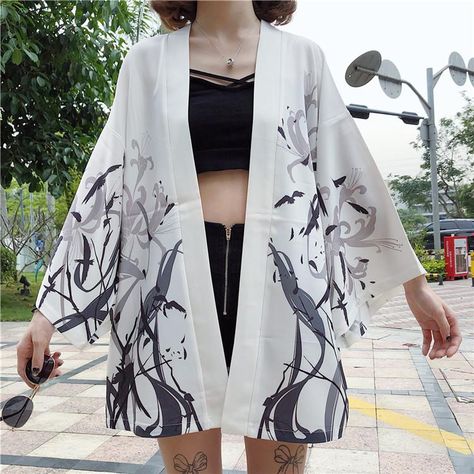 White Flying Birds Kimono Coat SP13962 – SpreePicky Kimono Jacket Outfit, Streetwear Kimono, Japanese Streetwear Women, Outer Outfit, Kimono Outer, Gilet Kimono, Kawaii Shirts, Kimono Coat, Flying Birds