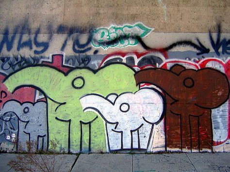 Elephant graffiti Graffiti Elephant, Wall Letter, Best Graffiti, Family Tattoos, Pinstriping, Graffiti Styles, Pictures Images, Art Elephant, Great Pictures