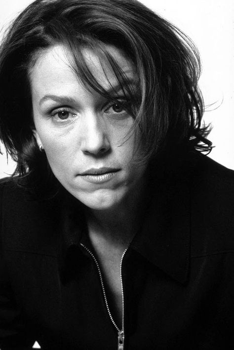 | Frances McDormand - Francis Mcdormand, Portraits Women, Frances Mcdormand, Septième Art, Judi Dench, Actrices Hollywood, Celebrity Portraits, Favorite Actors, Black And White Portraits