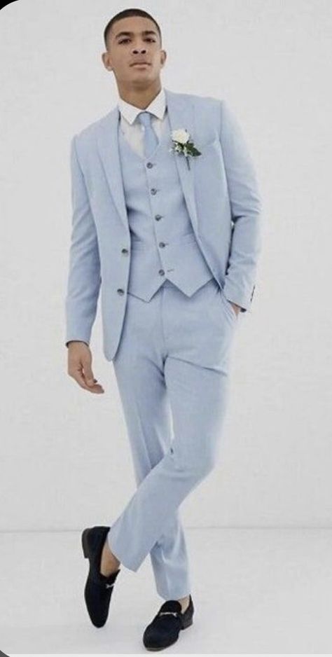 Dusty Blue Tuxedo, Icy Blue Suit Men, Baby Blue Suits For Men Wedding, Powder Blue Wedding Suit, Powder Blue Suit Men, Baby Blue Tuxedo, Light Blue Chambelanes Outfits, Light Blue Best Man Suit, Powder Blue Suit