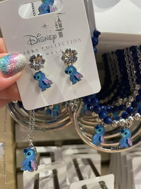 Stitch Gifts Disney, Lilo And Stitch Toys, Toothless And Stitch, Stitch Merchandise, Lilo And Stitch Characters, Stitch Things, Lilo And Stitch Merchandise, Character Jewelry, Resort Jewelry