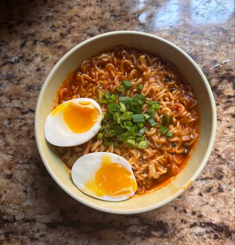 Instant Ramen With Egg, Eggs In Ramen, Samyang Ramen Aesthetic, Ramen And Egg, Ramen Snap, Ramen Noodles With Egg, Ramen With Egg, Egg In Ramen Noodles, Samyang Noodles