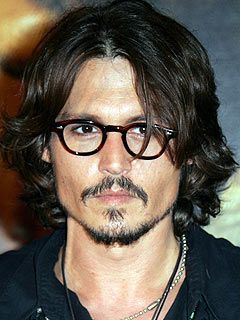 Johnny Depp #Beard Styles http://topbeardstyles.blogspot.com/2013/06/johnny-depp-beard-styles-born-john.html Johnny Depp Beard, Johnny Depp Images, جوني ديب, Johnny Depp Style, Young Johnny Depp, Johnny Depp Pictures, Johnny D, Dark Times, Hollywood Actors