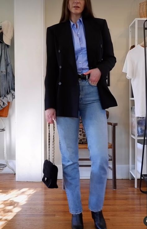 Marine Outfit, Back To Business, Transitional Outfits, Bar Exam, Transition Outfits, Light Blue Shirts, Winter 2023, Black Blazer, Black Bag