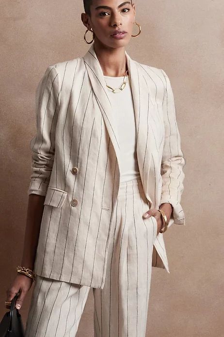 Linen Blazer Outfit Women, Linen Blazer Outfit, Linen Suits Women, Blazer Outfits For Women, White Suit, Linen Suits, Blazer Set, Elegante Casual, Linen Suit