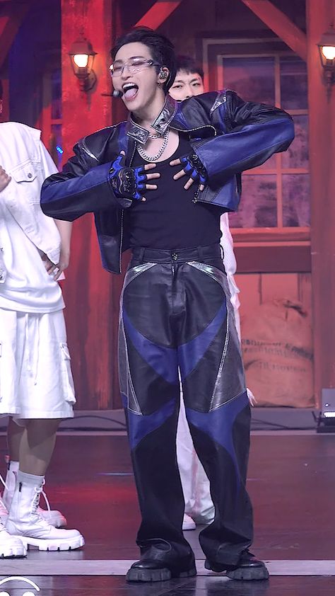 seonghwa (ateez) Ateez Bouncy Stage Outfit, Seonghwa Cyberpunk Outfit, Seonghwa Bouncy Outfit, Bouncy Outfit Ateez, Ateez Bouncy Inspired Outfits, Cyberpunk Ateez Outfit, Seonghwa Inspired Outfit, Ateez Pirate King Outfits, Ateez Concert Outfit Ideas Bouncy