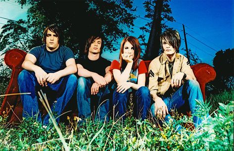 Paramore All We Know Is Falling, All We Know, Warped Tour, Emo Kid, Vocal Range, Hayley Williams, Keynote Speakers, Music People, Emo Scene