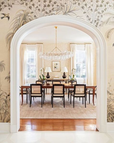 233 likes, 10 comments - julieneilldesigns on June 8, 2024: "We were happy to see this chic Charleston dining room designed by @annarankininteriors and beautifully captured by @julialynnphotography...". Southern Charm Dining Room, Arched Doorway Dining Room, Wood Trim Dining Room, Southern Living Dining Room, Southern Dining Room, Parisian Dining Room, Dining Room Entrance, Dining Room Entry, Modern Coastal Home