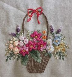 Basket Embroidery, Small Embroidery, Floral Embroidery Patterns, Hand Embroidery Tutorial, Embroidery Stitches Tutorial, Embroidery Transfers, Hand Embroidery Flowers, Pola Sulam, Brazilian Embroidery