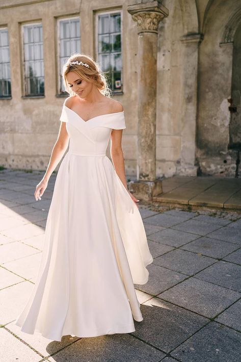 Civil Wedding Gown, Wedding Dress Tulle Lace, Off The Shoulder Wedding Dress, Wedding Dress Beach, Chiffon Wedding Gowns, Wedding Dress A Line, Dress Boho Wedding, Shoulder Wedding Dress, Shoulder Off