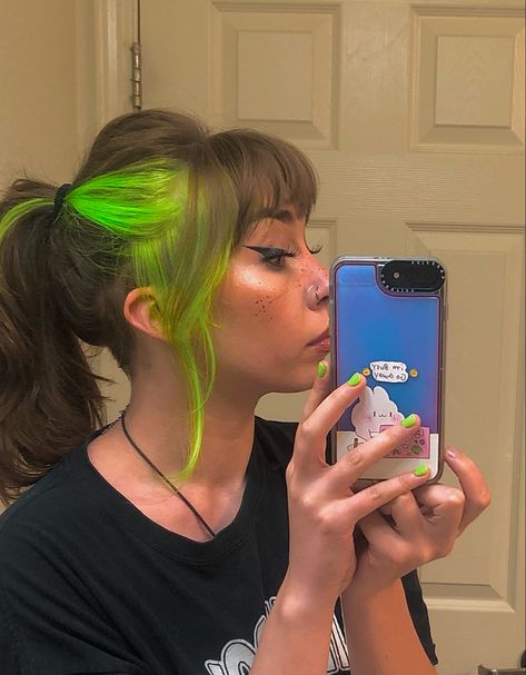 Earloop Peekaboo Highlights, Neon Green Hair Highlights, Green Money Peice Hair, Black And Green Color Block Hair, Green Highlights In Black Hair Short, Dark Green Split Dye Hair, 2 Tone Green Hair, Hidden Hair Dye Ideas, Neon Green Highlights In Black Hair