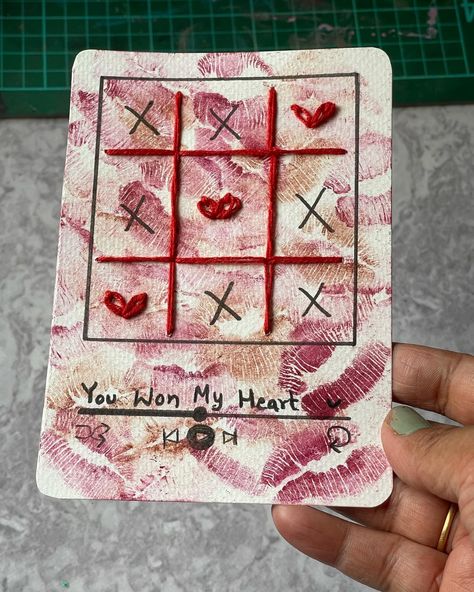 Love gift card/envelope for your ❤️ comment your favorite one 😊 Order now ✨ Follow for more @everything_artistic28 ❣️ [diy gift ideas, love gift card, gift ideas, handmade card, aesthetic gifts, diy envelope, heart, couple goals, thoughtful gifts, kiss marks , thread card] #diygifts #cutegifts #giftideasph #giftsforher #giftsforhim #fyp #mindfulness #thoughtfulgifts #relationshipgoals #anniversarygift #lovegifts #giftcards #handmadecards #handmadegifts #handmadegift #papergift #customgi... Couple Gift Ideas Diy, Gift Card Gift Ideas, Card Gift Ideas, Envelope Heart, Kiss Marks, Card Aesthetic, Gift Ideas Handmade, Aesthetic Gifts, Heart Couple