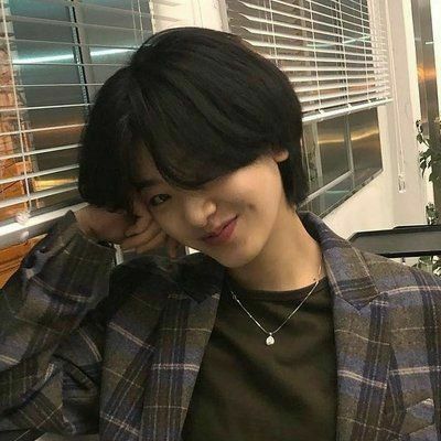 Actor Au, Tomboy Haircut, Haircut Tips, Lee Joo Young, Trendy Bob Hairstyles, Tomboy Hairstyles, Short Hair Tomboy, Short Grunge Hair, Asian Short Hair