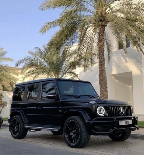 240z Datsun, Mercedes Jeep, Mercedes Auto, Black Mercedes, مرسيدس بنز, Dream Cars Mercedes, Mercedes G Wagon, Lux Cars, Car Goals