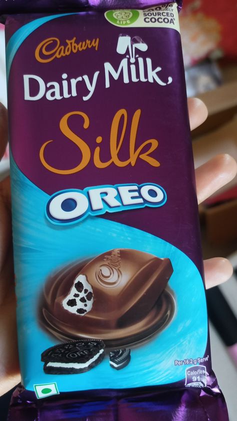 Silk Oreo, Teachers Day Cake, Chocolate Snap, Study Physics, How To Study Physics, Eating Food Funny, Animation Wallpaper, Food Captions, Dairy Milk Chocolate