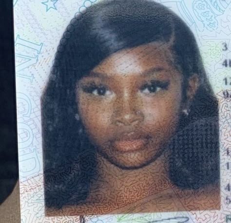 Passport Photo Makeup, Pretty Id Card Picture, Id Photos, Id Picture, Passport Pictures, Passport Photo, Driver License, Id Photo, Story Post