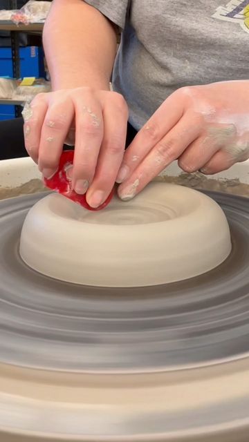 Natalie Dizayer on Instagram: "How I made my bubble coaster! 🫧 I’ve been getting so many questions on how I made this and mainly how it didn’t blow up in the kiln without poking a hole in it. I always say that it’s similar to how you would make a donut and that it’s hallow inside but this still confuses people so hopefully this video helps! This was also my first try at it so it might not be the “correct” way to do it, but hey it works for me 🤷🏻‍♀️ • • • #howto #wheelthrownpottery #wheelthrow Bubble Plate, How To Make Bubbles, My Bubble, Pottery Form, Wheel Throwing, So Many Questions, Wheel Thrown Pottery, Kiln, Donuts