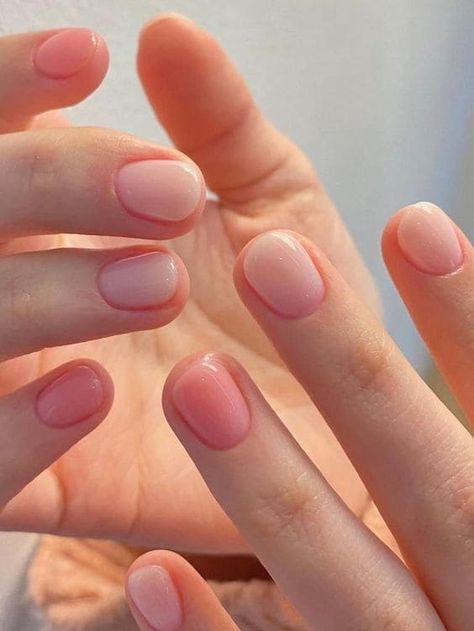 classy Korean short nail design: coral jelly nails Short Nails Korean Style, Cute Short Nail Designs, Coral Nails With Design, Sheer Nails, Neon Nail Designs, Pink Chrome Nails, Nail Goals, Summer Nail Polish, Cute Short Nails