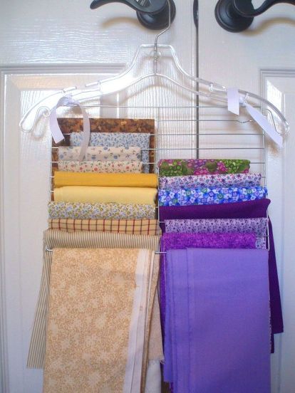 Dollar Store Organizing Ideas, Trendy Closet, Organization Closet, Cooling Racks, Sewing Room Organization, Cooling Rack, Dollar Store Organizing, Trendy Sewing, Organization Diy