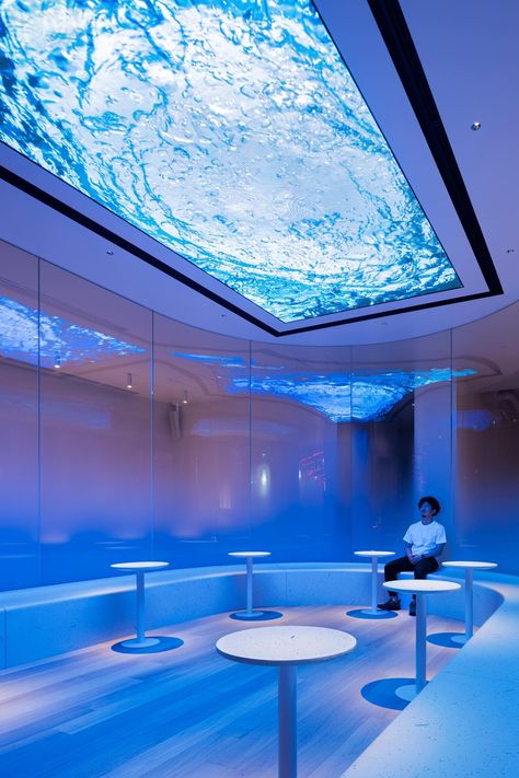 INTERIOR DESIGN - Blue Bottle Coffee Umeda Chayamachi Cafe Osaka Japan Futuristic modern design — Design Anthology Futuristic Interior Design, Blue Interior Design, Interior Design News, Blue Bottle Coffee, Glass Building, Asian Architecture, Futuristic Interior, Architecture Magazines, Interiors Magazine