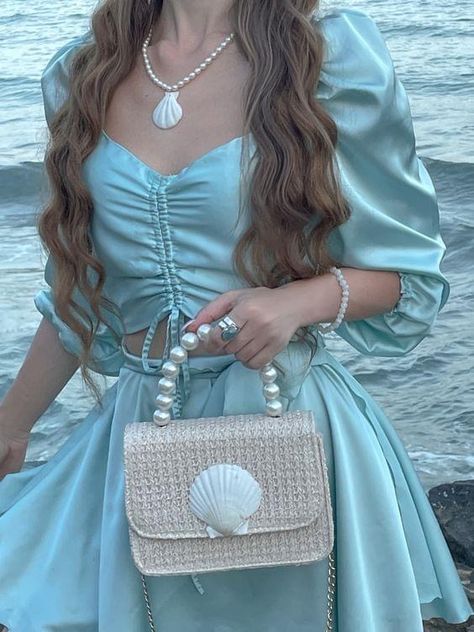 Mermaid Winter Outfit, Turquoise Outfit Aesthetic, Ocean Fits, Ariel Outfit Ideas, Mermaidcore Outfit, Vanessa Ursula, Siren Energy, Diy Minatures, Mermaid Clothes